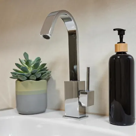 Διαμέρισμα Altstadt Am Wasser Mit Grossem Garten