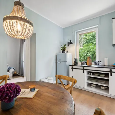 Altstadt Am Wasser Mit Parkplatz Und Riesigem Garten Apartment *