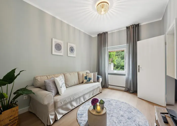 Altstadt Am Wasser Mit Grossem Garten * バート・クロイツナハ