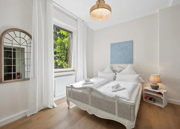 Altstadt Am Wasser Mit Grossem Garten アパート